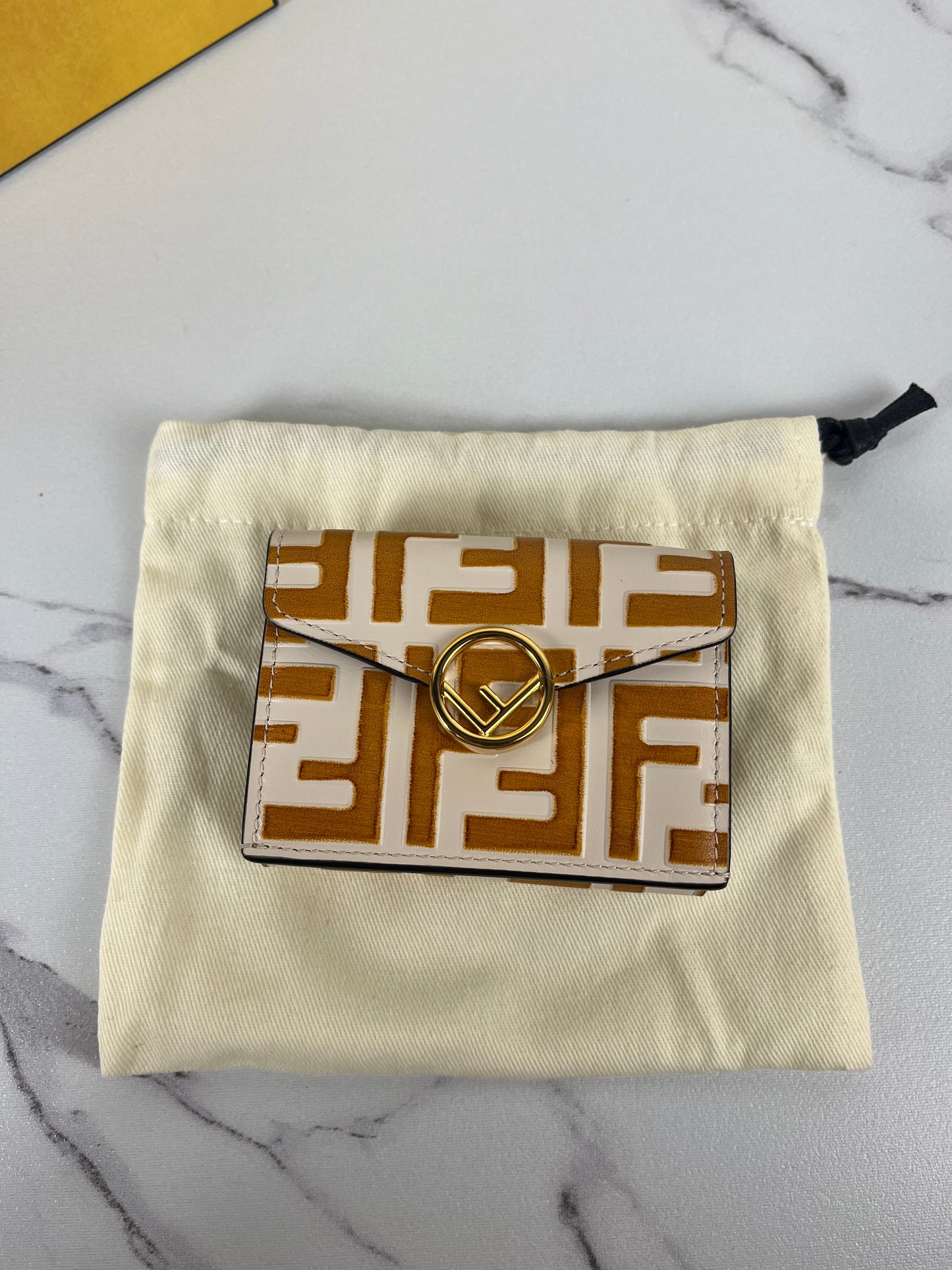 Portefeuille compact Fendi