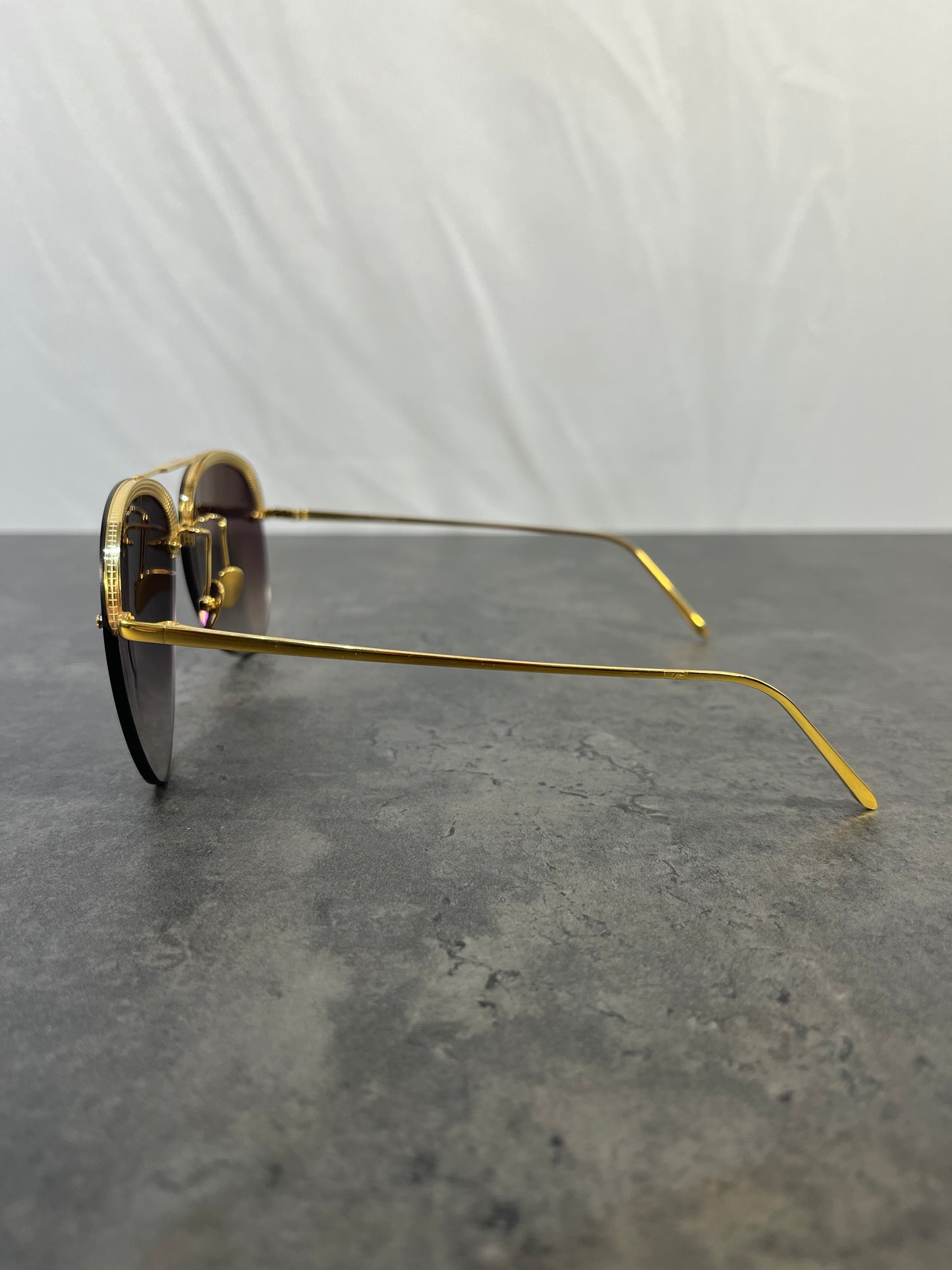 Lunettes de soleil aviateur Linda Farrow Dee