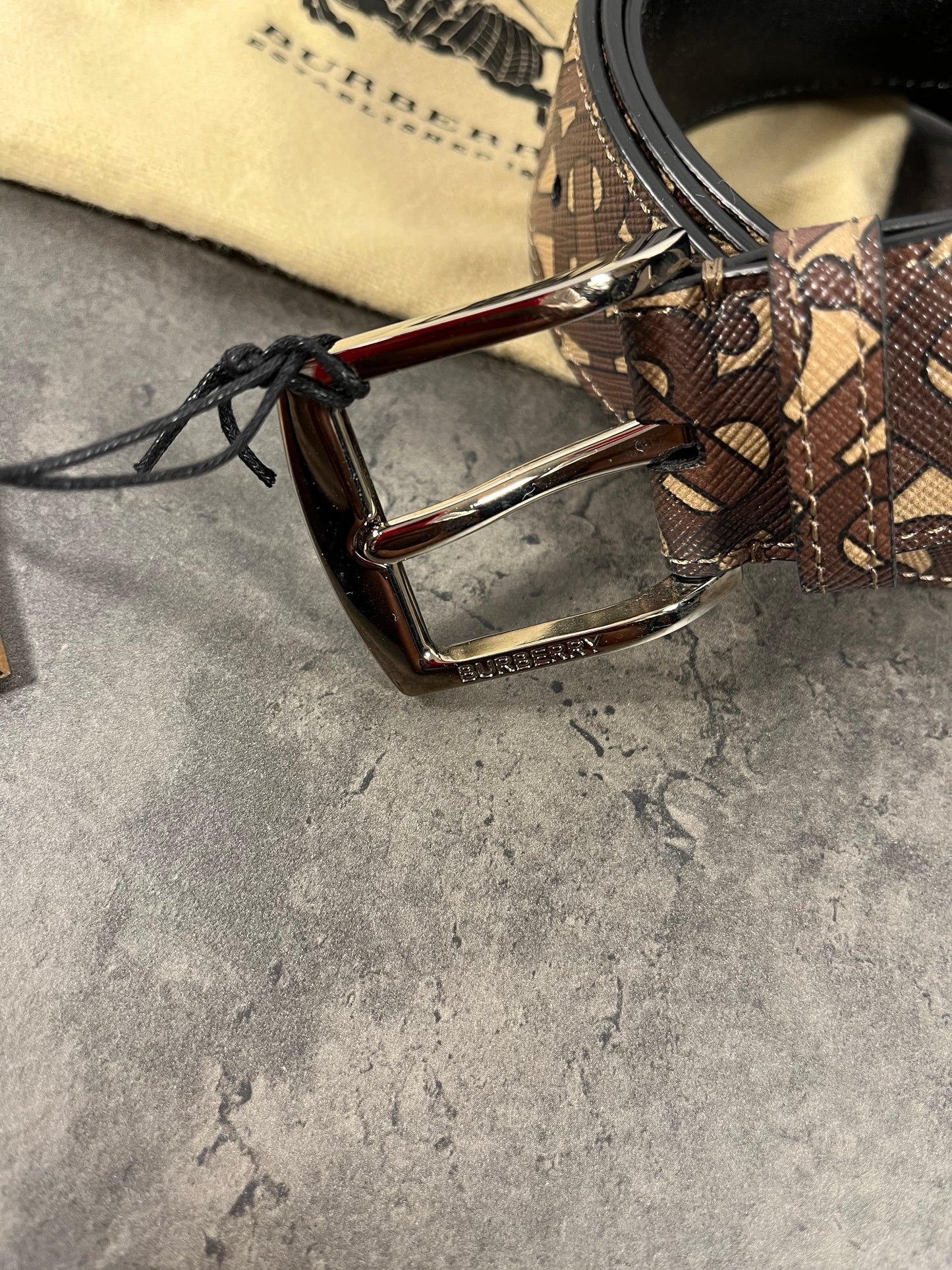 Ceinture à logo Burberry pour homme