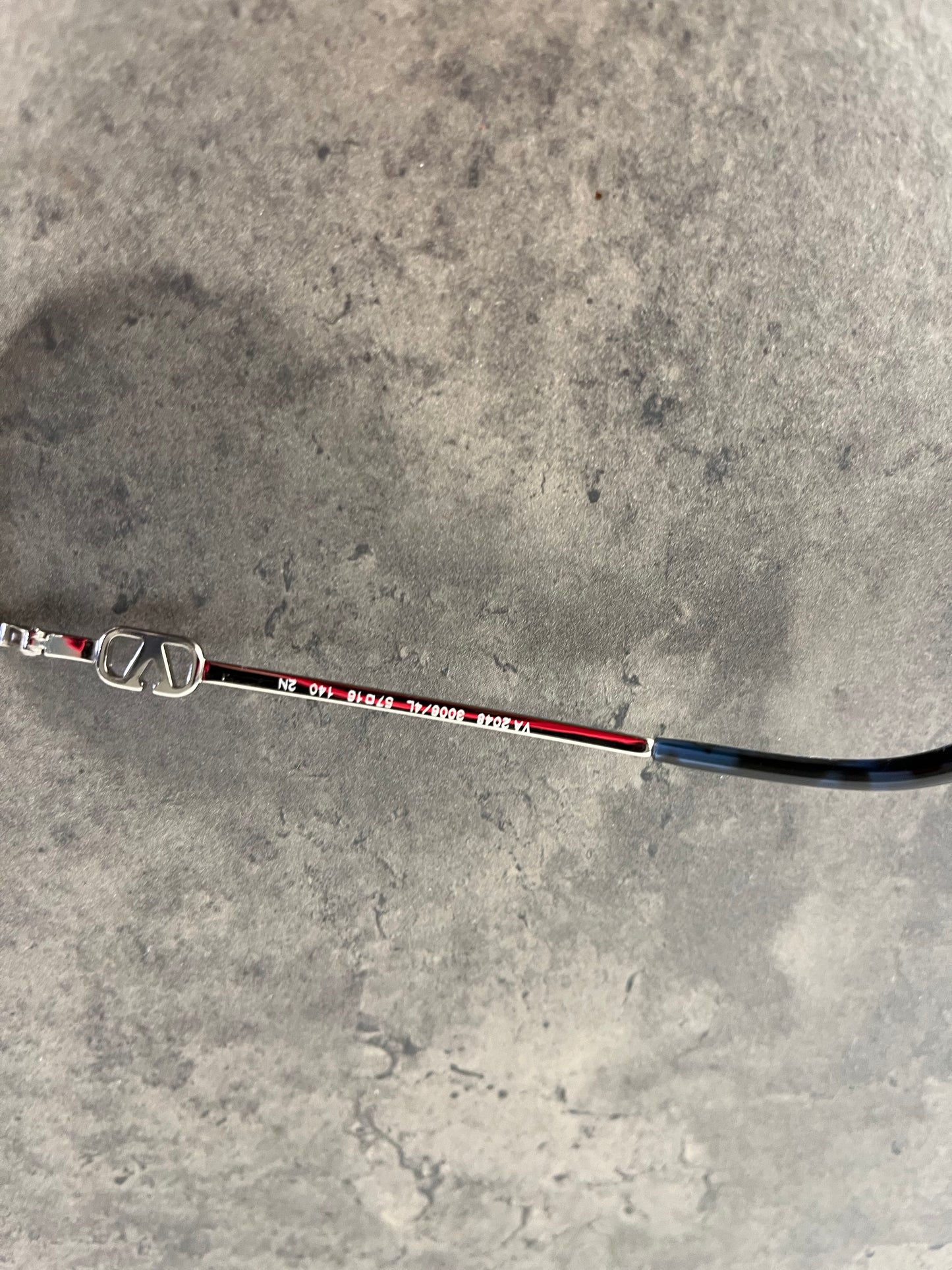 Lunettes de soleil Valentino