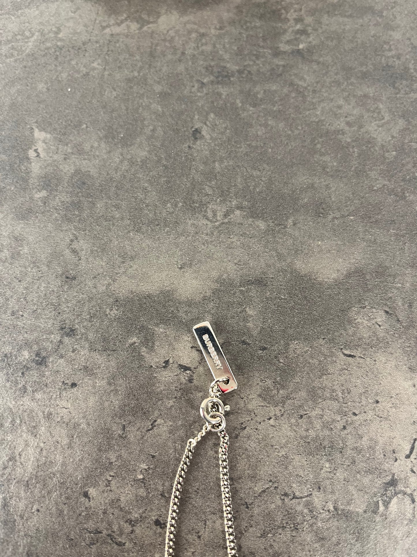 Collier à chaîne avec logo Burberry