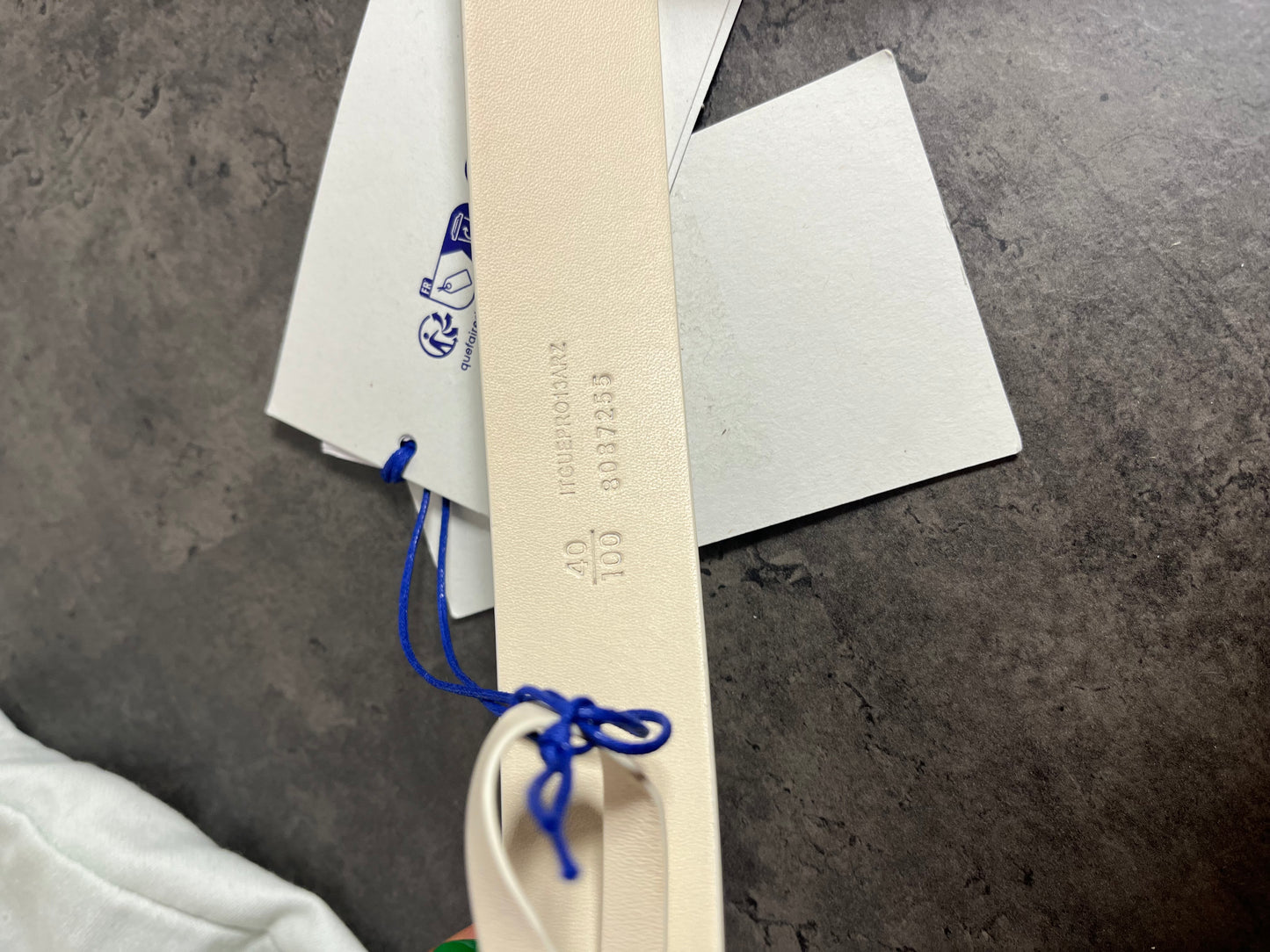 Men Burberry Shield Belt